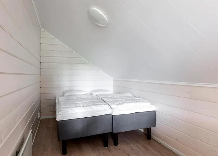 Luxus Helmi 2 - 23 Hloe, Golf Jämsä